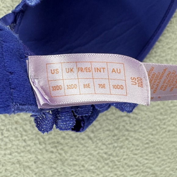 Savage X Fenty Savage Not Sorry Lightly Lined Lace Balconette Bra Blue Size 32D - Picture 8 of 9